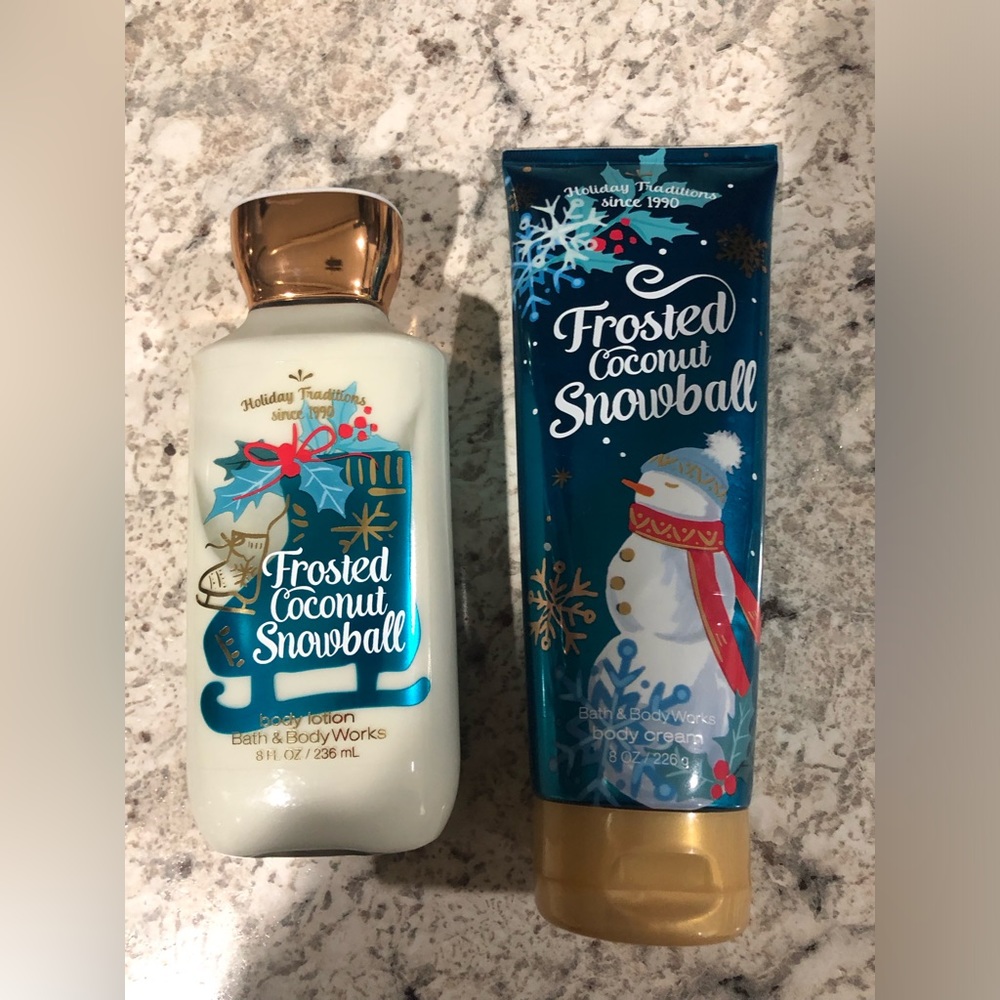 Set of 2 Bath & BodyWorks Frosted Coconut Snowball lotion with body cream